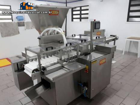 Recheadora e cortadora de p�es de alho PANITEC