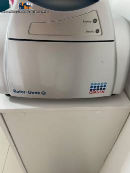Termociclador de PCR em tempo real para exames de biologia molecular QIAGEN