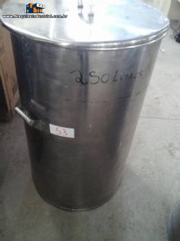 Tanque em a�o inox para 250 L