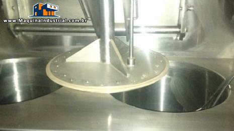 Prensa extratora em inox para extra��o de ess�ncias vegetais