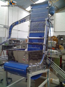 Elevador alimentador posicionador e tampadora por press�o SLP Ind�stria de M�quinas