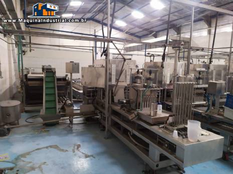 Envasadora enchedora e seladora autom�tica de c�lices gelatina copinhos 12.000 unidades / hora