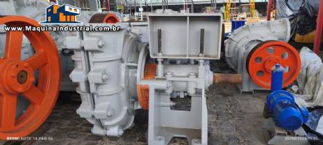 Bomba centr�fuga para polpas abrasivas aplica��es pesadas Weir Warman 300 FL