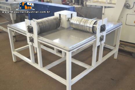 Mesa para corte de doces s�lidos