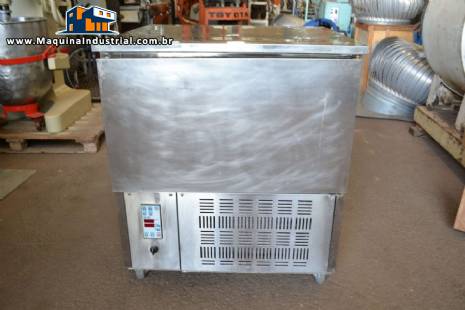 Ultracongelador em inox Pr�tica Klimaquip