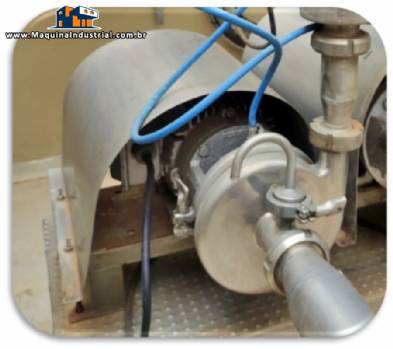 Bomba centr�fuga sanit�ria em a�o inox Triclover 15 m� / h