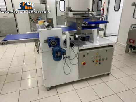 Linha de massa de pizza pães panificação boleadora cônica laminadora forno contínuo FIMAK, Líder Indústria Mecânica, Gás Service Industrial Linha de massa de pizza pães panificação boleadora cônica laminadora forno contínuo FIMAK, Líder Indústria Mecânica, Gás Service Industrial