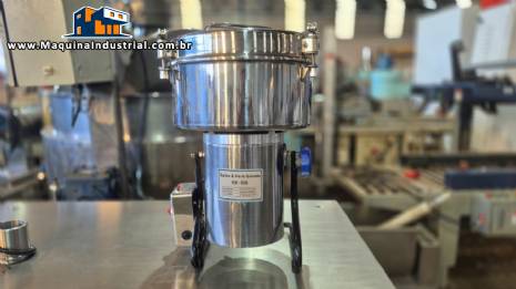 Moedor moinho processador em inox de temperos grãos ervas pimentas de bancada Zhejiang Horus Appliance HR-50B Moedor moinho processador em inox de temperos grãos ervas pimentas de bancada Zhejiang Horus Appliance HR-50B