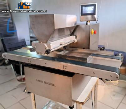 Pingadeira dosadora com 6 bicos para massas moles M&B Brasil Pingadeira dosadora com 6 bicos para massas moles M&B Brasil