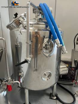 Tanque reator misturador encamisado hermético em inox 300 litros Tanque reator misturador encamisado hermético em inox 300 litros